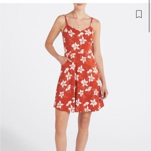NWT Scallop Detail Dress